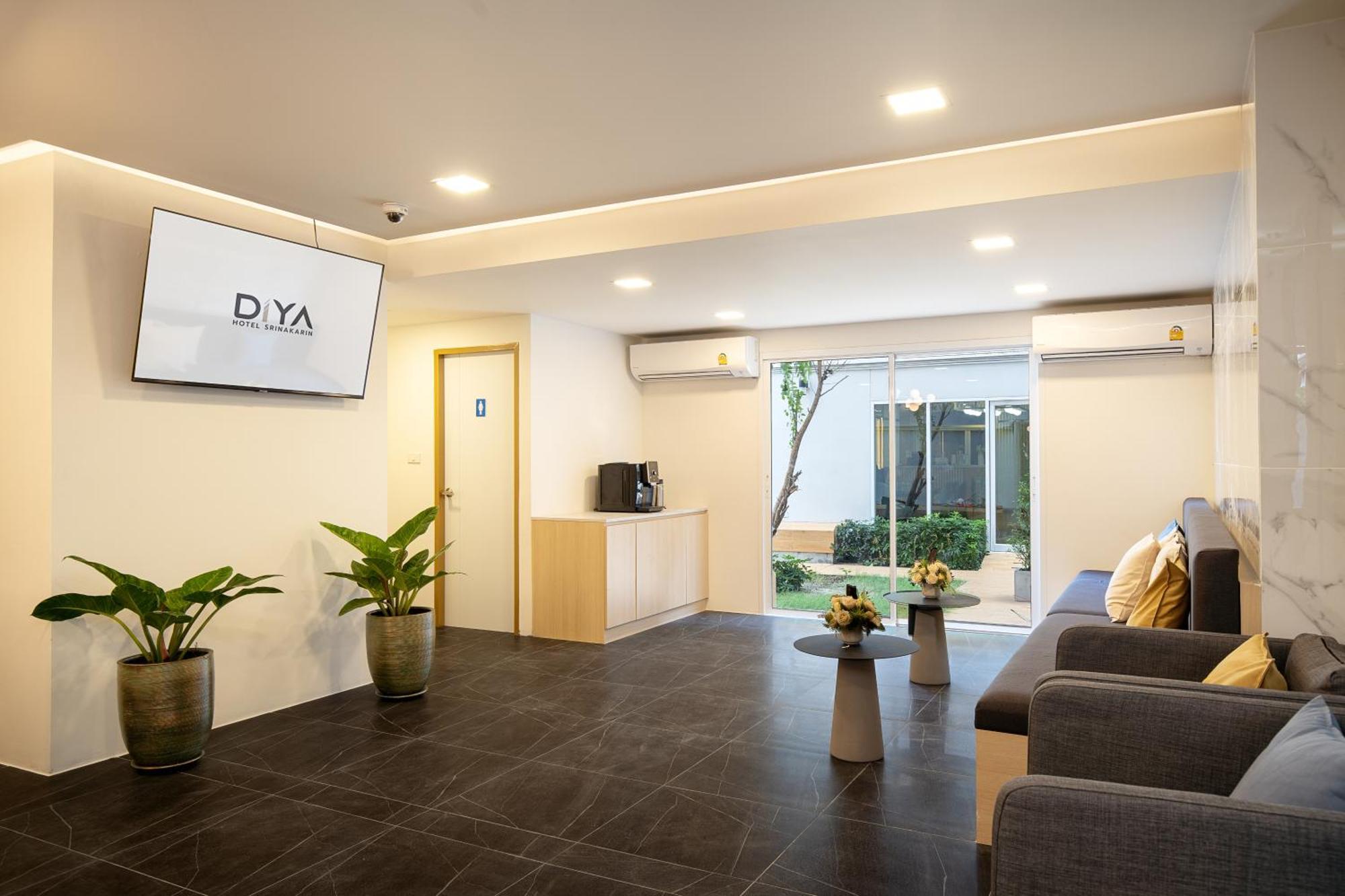 Diya Hotel Bangkok Banguecoque Exterior foto