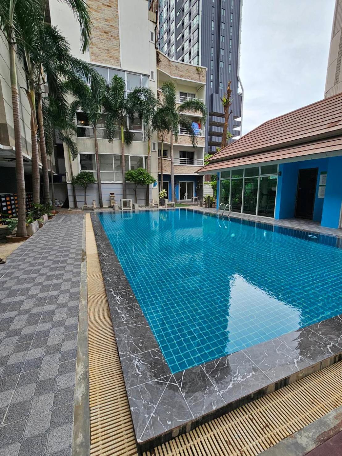 Diya Hotel Bangkok Banguecoque Exterior foto