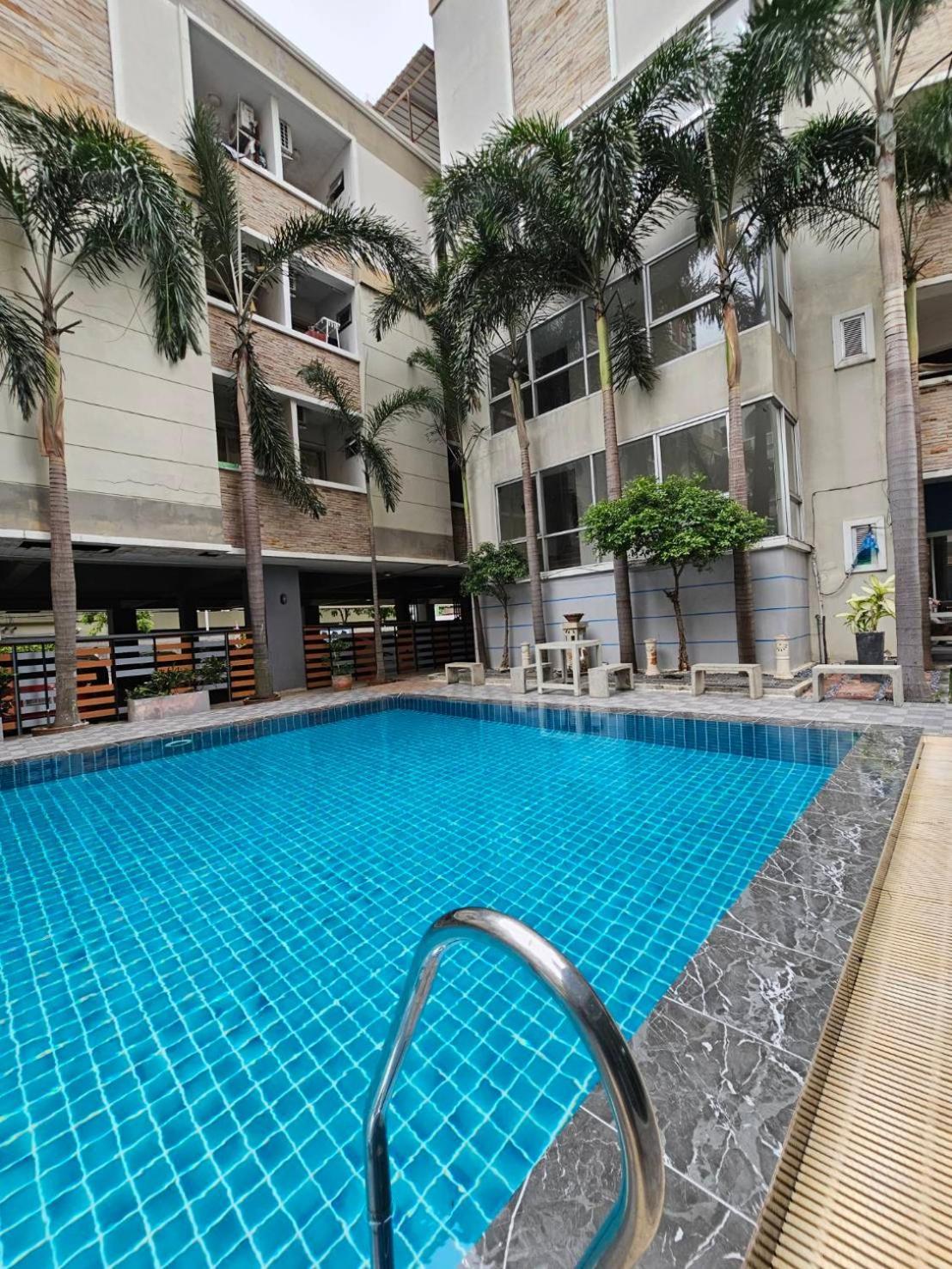 Diya Hotel Bangkok Banguecoque Exterior foto